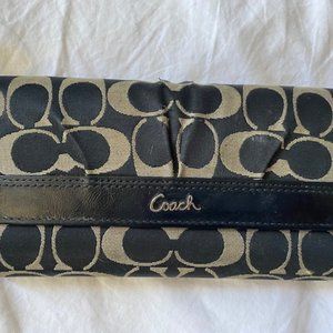 Coach Checkbook Wallet